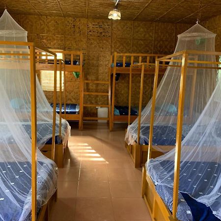 Izla Soanna Hostel Panglao Bagian luar foto