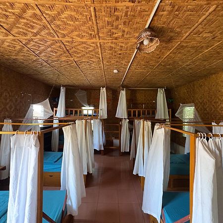 Izla Soanna Hostel Panglao Bagian luar foto
