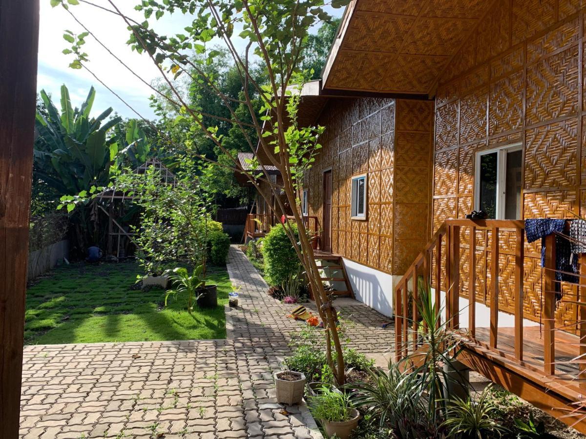 Izla Soanna Hostel Panglao Bagian luar foto