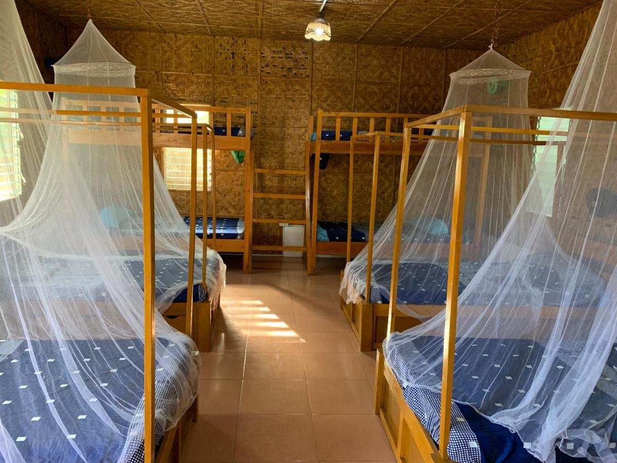 Izla Soanna Hostel Panglao Bagian luar foto
