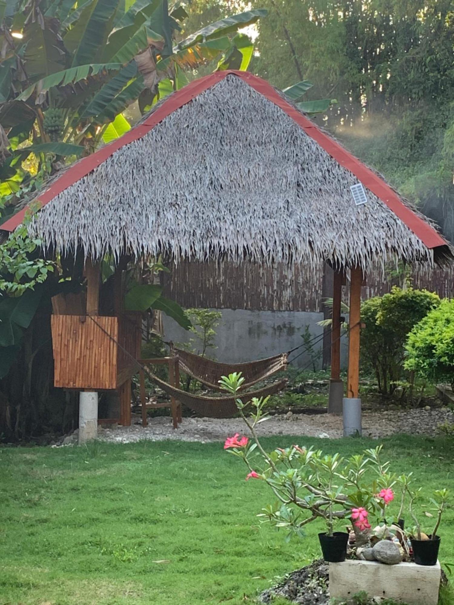 Izla Soanna Hostel Panglao Bagian luar foto